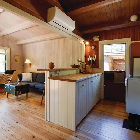 Three-bedroom Holiday In *
