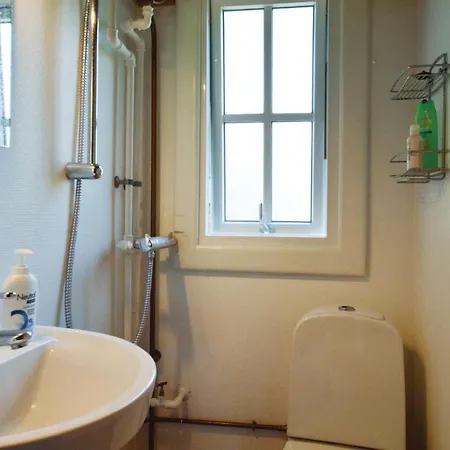 Dom wakacyjny Three-bedroom Holiday In *